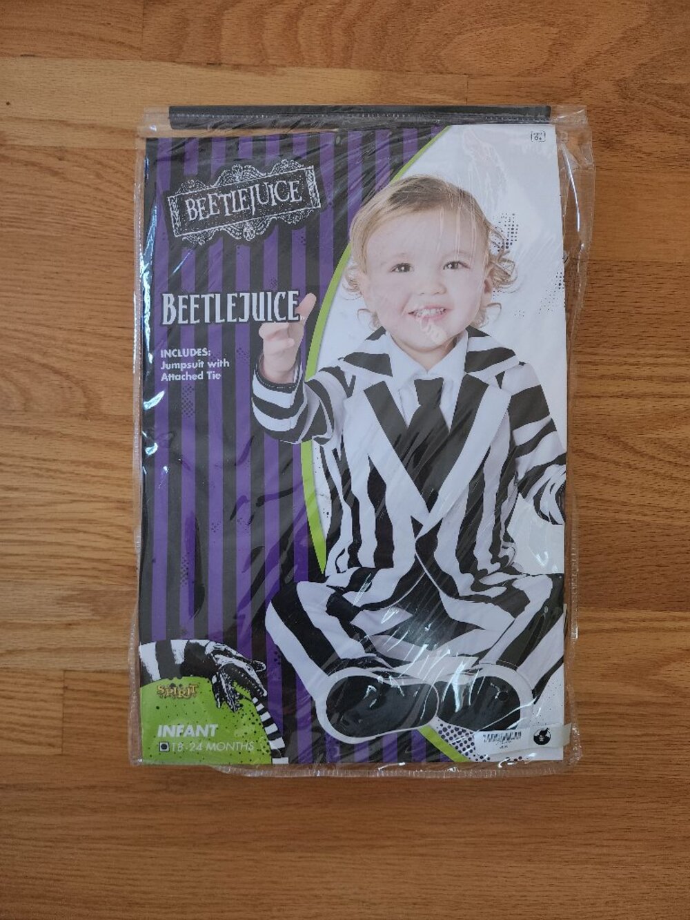 Beetlejuice Costume